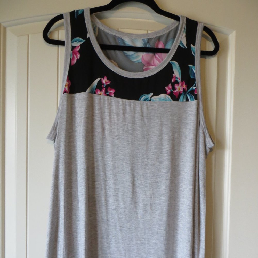 BEAUTIFUL Floral Detailed Tank Softy SOFT